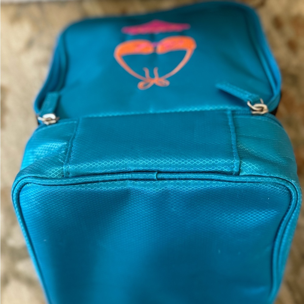 Adorable Accessory / Swimsuit Pouch - Picture 2 of 6
